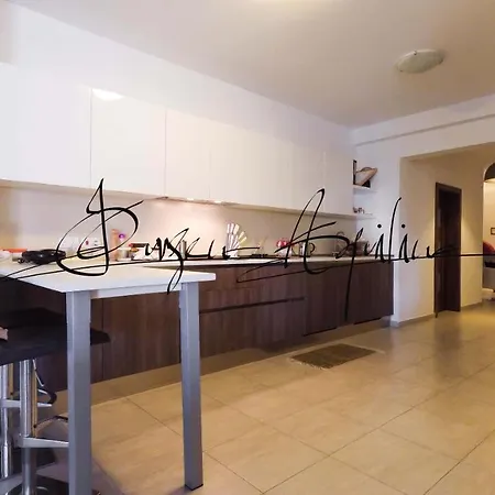 Harbour View Place Apartment *